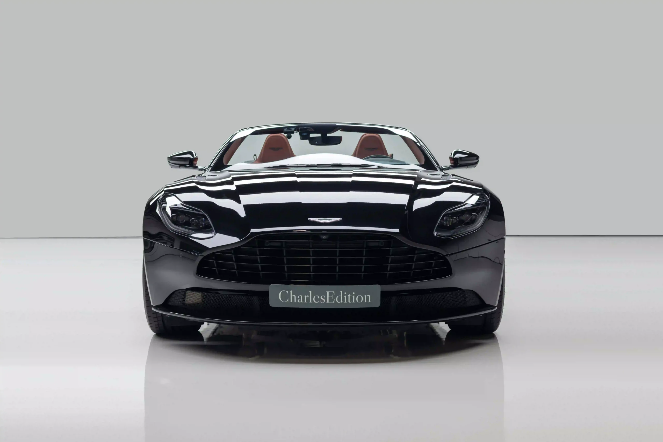 Aston Martin DB11 Volante